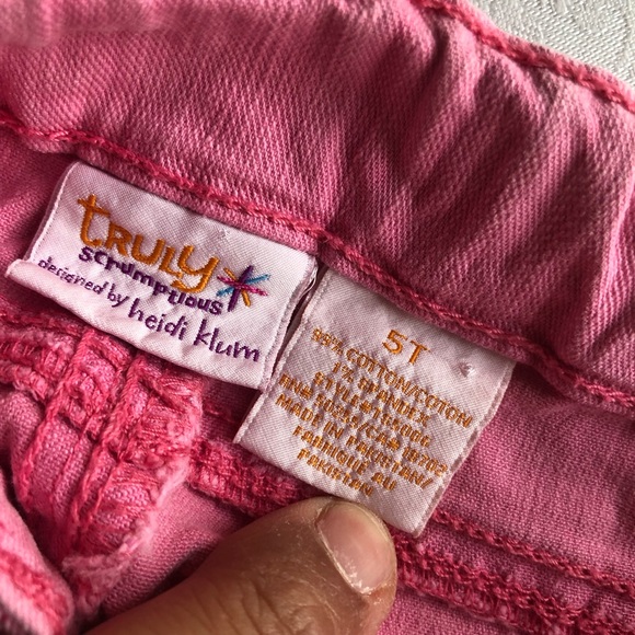 Truly Scrumptious Designed By Heidi Klum Pink Denim Jeans Pants Girls Size 5T - Picture 16 of 16
